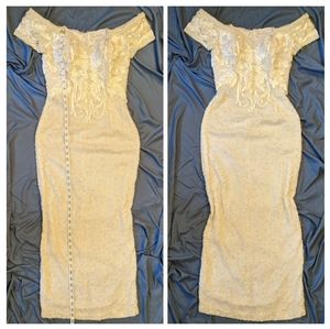 Stunning vintage wedding gown by Alyce Designs